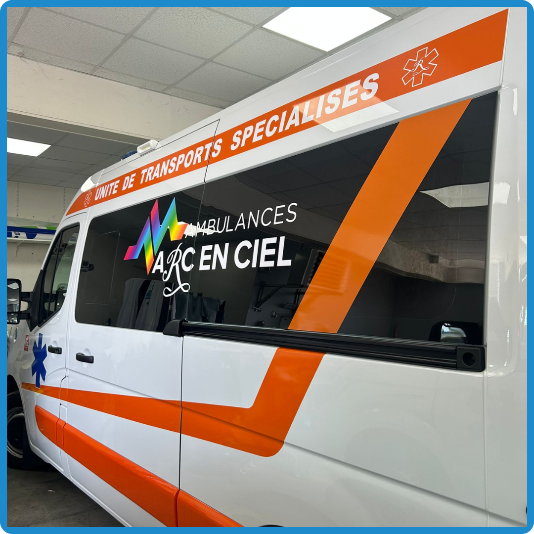 Marquage decoupe ambulances ar en ciel